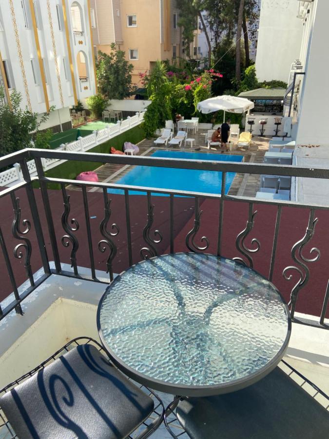 Derin Suit Otel Antalya Exteriér fotografie
